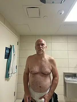 FLSexyGuy online show from April 26, 2026, 12:47 pm