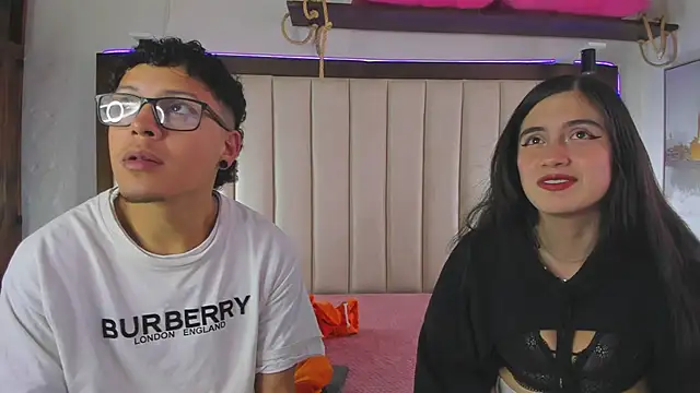 Bonny Bonss online show from October 24, 2025, 7:43 pm