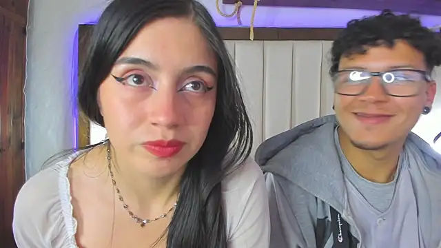 Bonny Bonss online show from October 27, 2025, 7:18 pm