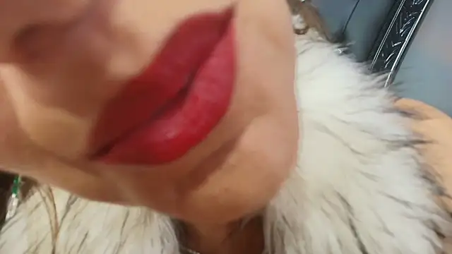 Snapshot of MelaniaKnauss chatting on February 28, 2025, 8:07 pm MelaniaKnauss online show from February 28, 2025, 8:07 pm