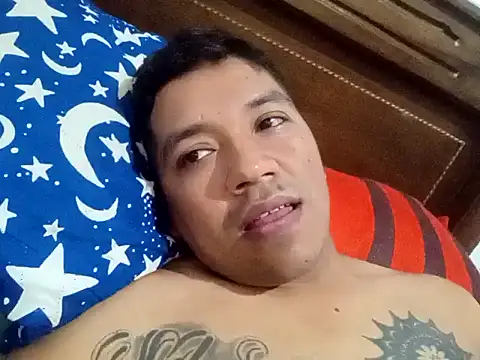 Snapshot of angelito0219 chatting on December 2, 2024, 12:51 pm angelito0219 online show from December 2, 2024, 12:51 pm