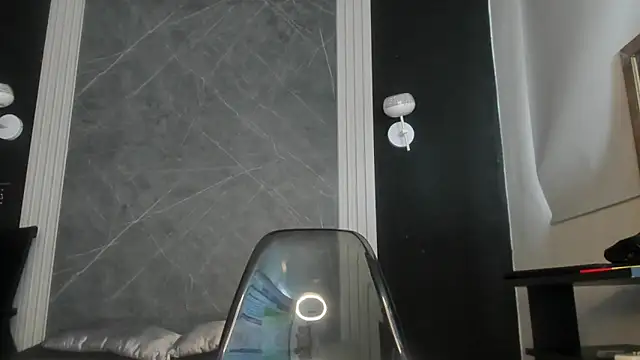 Snapshot of YummyDuooo chatting on January 25, 2025, 5:30 pm YummyDuooo online show from January 25, 2025, 5:30 pm