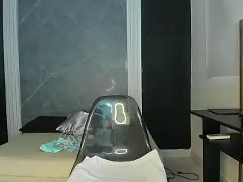 Snapshot of YummyDuooo chatting on March 1, 2025, 4:54 pm YummyDuooo online show from March 1, 2025, 4:54 pm