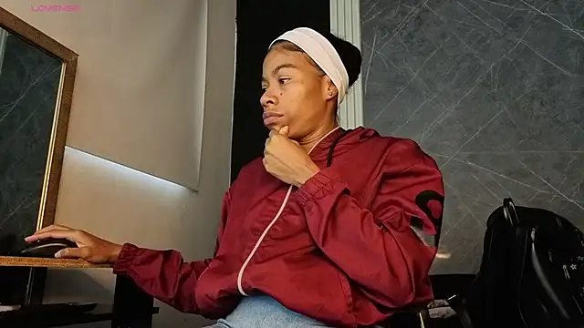 Snapshot of YummyDuooo chatting on December 4, 2025, 11:52 am YummyDuooo online show from December 4, 2025, 11:52 am