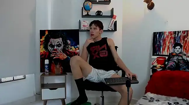 flowers18 online show from February 1, 2025, 8:47 pm