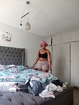 Snapshot of Drippincaty chatting on September 18, 2025, 9:00 am Drippincaty online show from September 18, 2025, 9:00 am