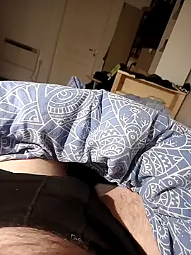 pipek11199 online show from March 12, 2025, 9:24 pm