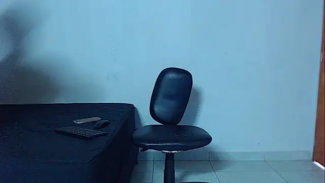 mikecoper 23 online show from February 2, 2026, 2:05 pm