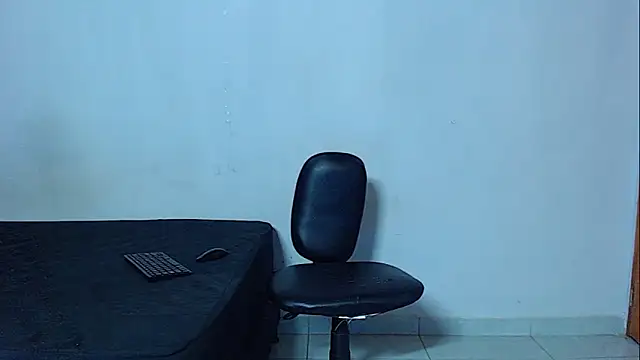 mikecoper 23 online show from March 17, 2026, 1:21 am