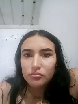 Celeste camila18 online show from April 19, 2026, 8:13 am