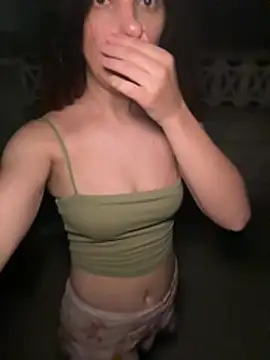 RaonXO online show from July 14, 2026, 11:21 pm