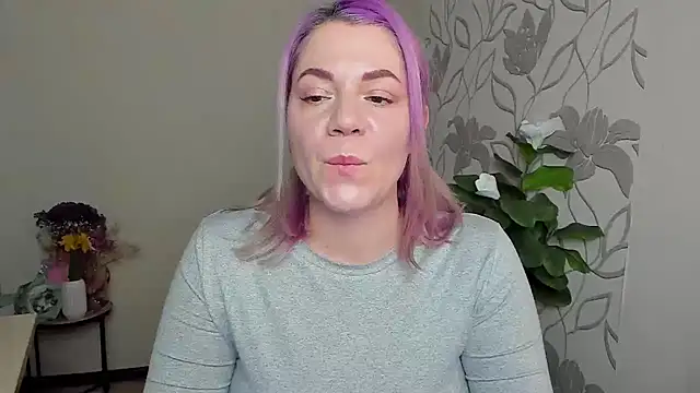 MariaSttone online show from April 11, 2026, 2:54 pm