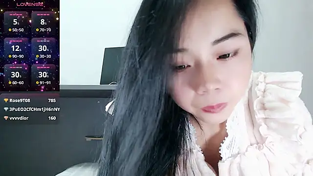 Snapshot of baoer-558 chatting on December 9, 2024, 2:49 pm baoer-558 online show from December 9, 2024, 2:49 pm