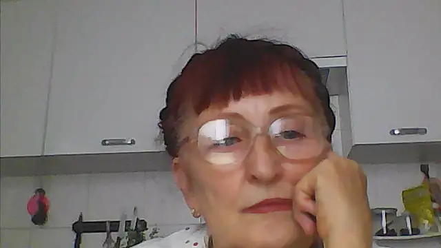 TanyaSweet634 online show from July 17, 2026, 5:03 am