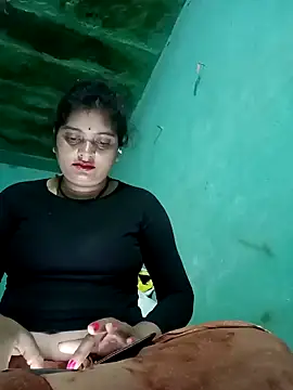 Snapshot of Chandni chatting on February 11, 2025, 10:50 pm Chandni online show from February 11, 2025, 10:50 pm