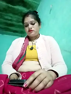 Snapshot of Chandni chatting on February 12, 2025, 11:09 pm Chandni online show from February 12, 2025, 11:09 pm