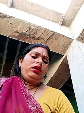 Snapshot of Chandni chatting on February 16, 2025, 6:10 am Chandni online show from February 16, 2025, 6:10 am