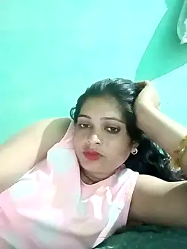 Snapshot of Chandni chatting on February 19, 2025, 9:47 pm Chandni online show from February 19, 2025, 9:47 pm