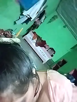 Snapshot of Chandni chatting on September 20, 2025, 4:41 pm Chandni online show from September 20, 2025, 4:41 pm