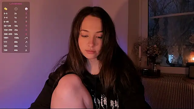 MonicaRocket online show from December 17, 2024, 1:38 pm