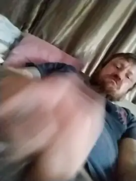 Snapshot of hornygiltz92 chatting on April 9, 2026, 7:41 pm hornygiltz92 online show from April 9, 2026, 7:41 pm