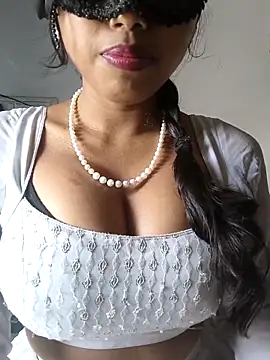 Snapshot of sandy_naughty chatting on November 13, 2025, 8:02 am sandy naughty online show from November 13, 2025, 8:02 am