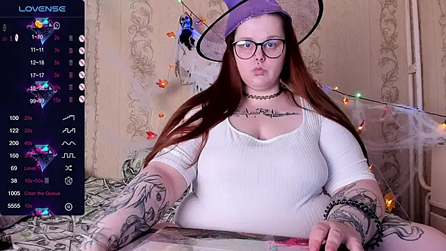 Snapshot of Crow_Diam0nd chatting on October 12, 2025, 10:03 am Crow Diam0nd online show from October 12, 2025, 10:03 am