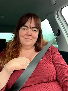 curvy-milf-abbie online show from December 17, 2025, 11:27 am