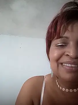 Snapshot of _violetta_- chatting on February 20, 2025, 12:30 am violetta - online show from February 20, 2025, 12:30 am