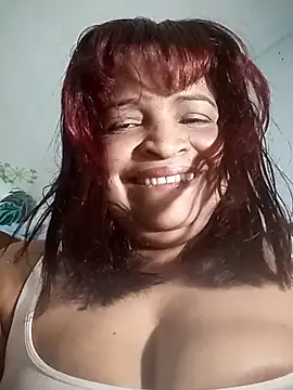 Snapshot of _violetta_- chatting on February 24, 2025, 4:36 pm violetta - online show from February 24, 2025, 4:36 pm
