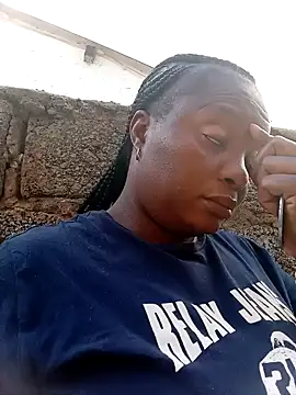 Snapshot of Sexyebonyxxx87 chatting on October 6, 2025, 3:42 pm Sexyebonyxxx87 online show from October 6, 2025, 3:42 pm