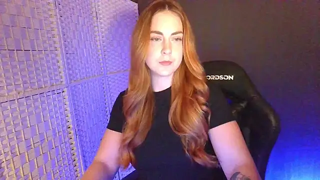 KayleyxEmily online show from February 21, 2026, 9:05 pm