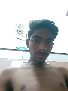 Snapshot of biggboyzz chatting on December 5, 2024, 7:49 pm biggboyzz online show from December 5, 2024, 7:49 pm