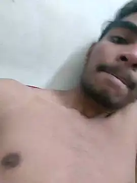 Snapshot of biggboyzz chatting on December 8, 2024, 5:01 pm biggboyzz online show from December 8, 2024, 5:01 pm