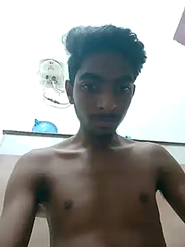 Snapshot of biggboyzz chatting on December 19, 2024, 11:39 am biggboyzz online show from December 19, 2024, 11:39 am