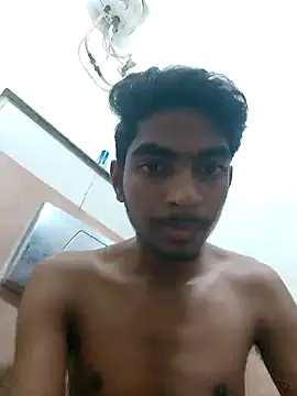 Snapshot of biggboyzz chatting on December 20, 2024, 8:23 pm biggboyzz online show from December 20, 2024, 8:23 pm