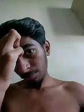 Snapshot of biggboyzz chatting on January 4, 2025, 11:00 am biggboyzz online show from January 4, 2025, 11:00 am