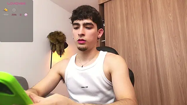 zenn rush1 online show from January 31, 2025, 1:02 pm