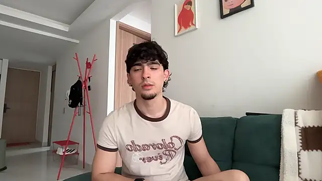 Snapshot of zenn_rush1 chatting on July 5, 2026, 3:19 pm zenn rush1 online show from July 5, 2026, 3:19 pm