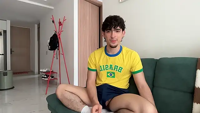 Snapshot of zenn_rush1 chatting on July 9, 2026, 2:10 pm zenn rush1 online show from July 9, 2026, 2:10 pm