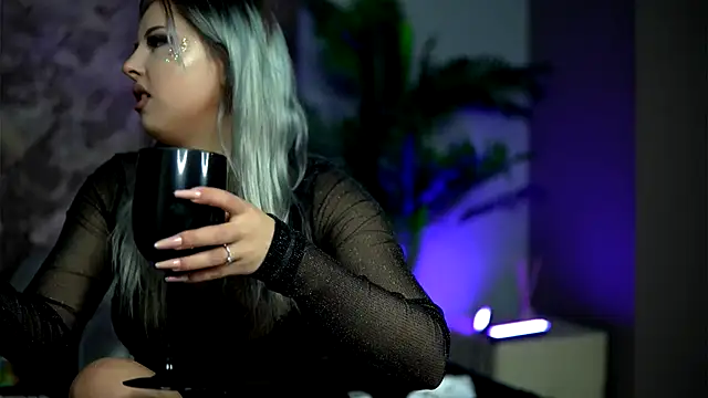 Snapshot of AudreySosa chatting on November 12, 2025, 11:58 pm AudreySosa online show from November 12, 2025, 11:58 pm