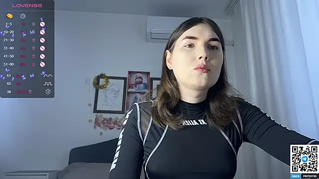 Maria Bowie online show from January 15, 2025, 7:26 am