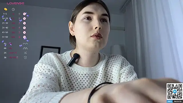 Maria Bowie online show from March 8, 2025, 12:09 pm