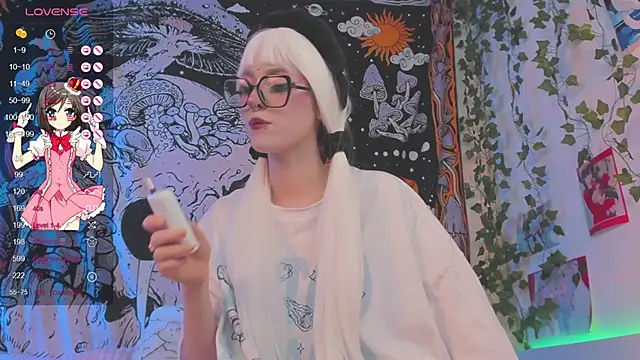 Snapshot of kissthasky chatting on October 14, 2025, 8:09 pm kissthasky online show from October 14, 2025, 8:09 pm