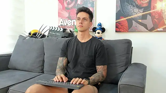 JeanBroc online show from October 28, 2025, 8:11 pm