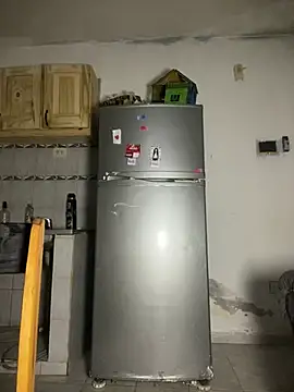 Snapshot of PEACHY439 chatting on February 10, 2026, 4:49 am PEACHY439 online show from February 10, 2026, 4:49 am