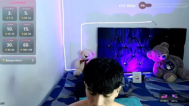 Snapshot of benji_hoter chatting on October 27, 2025, 8:24 pm benji hoter online show from October 27, 2025, 8:24 pm