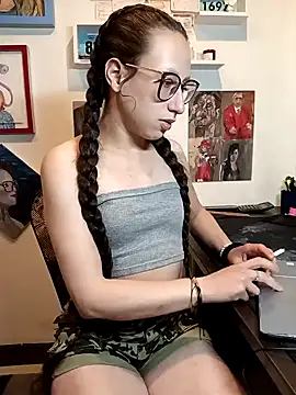 Snapshot of milena_23x chatting on January 4, 2025, 2:46 am milena 23x online show from January 4, 2025, 2:46 am