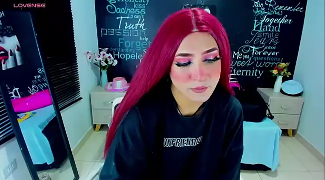 Snapshot of DarianaGia chatting on December 8, 2024, 6:11 am DarianaGia online show from December 8, 2024, 6:11 am