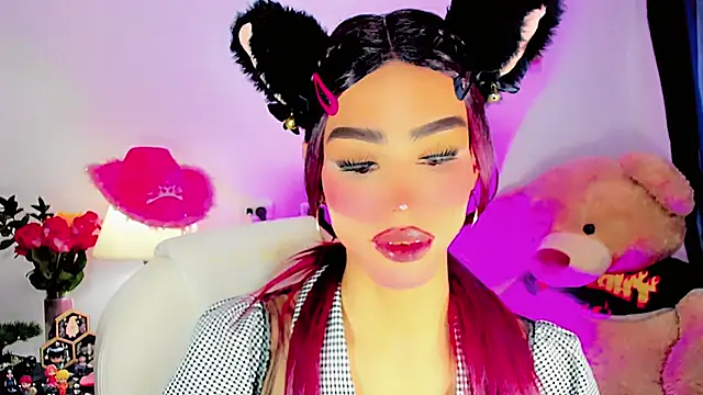 Snapshot of dollswit01 chatting on February 16, 2025, 8:00 pm dollswit01 online show from February 16, 2025, 8:00 pm